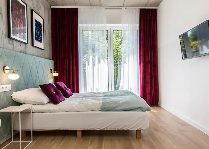 Piedmont House Apartment