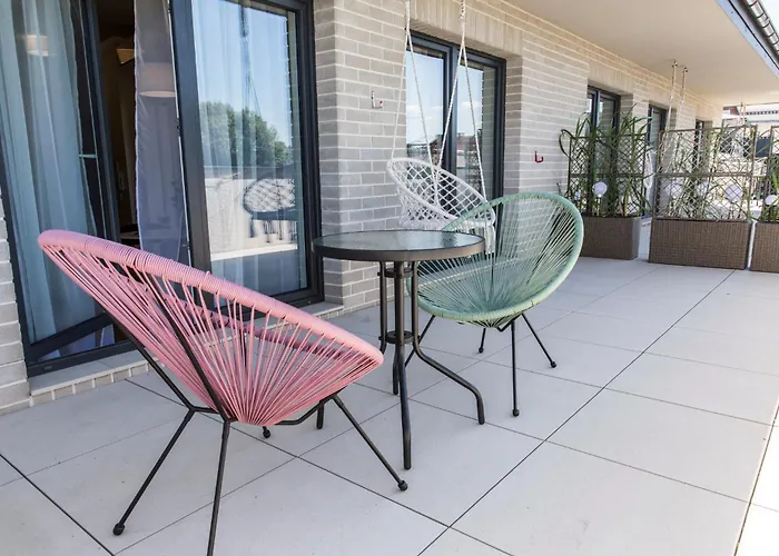 Piedmont House Apartment