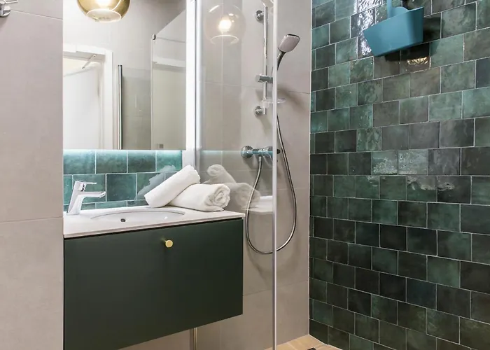 Piedmont House Apartment