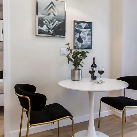 Piedmont House Апартаменты Краков