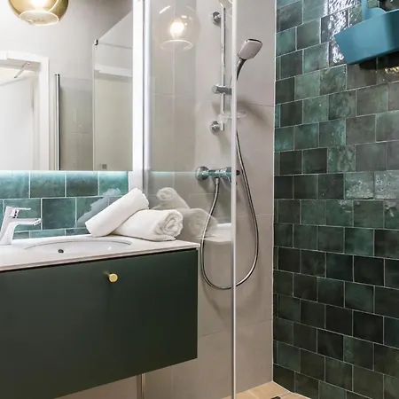 Piedmont House Apartment